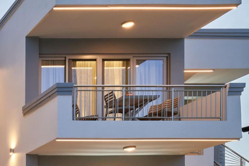 New Cozy In Crete Coast With Pool And Dining Area *