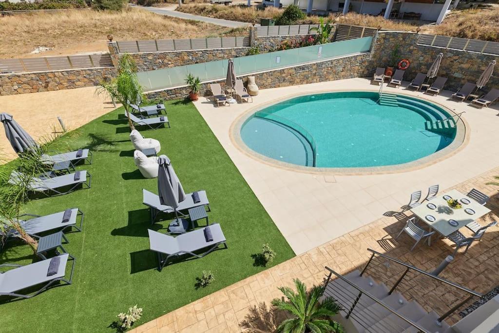 New Cozy In Crete Coast With Pool And Dining Area *