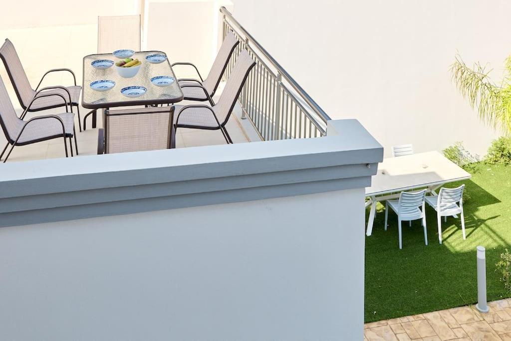 Apartment New Cozy In Crete Coast With Pool And Dining Area Magnisia