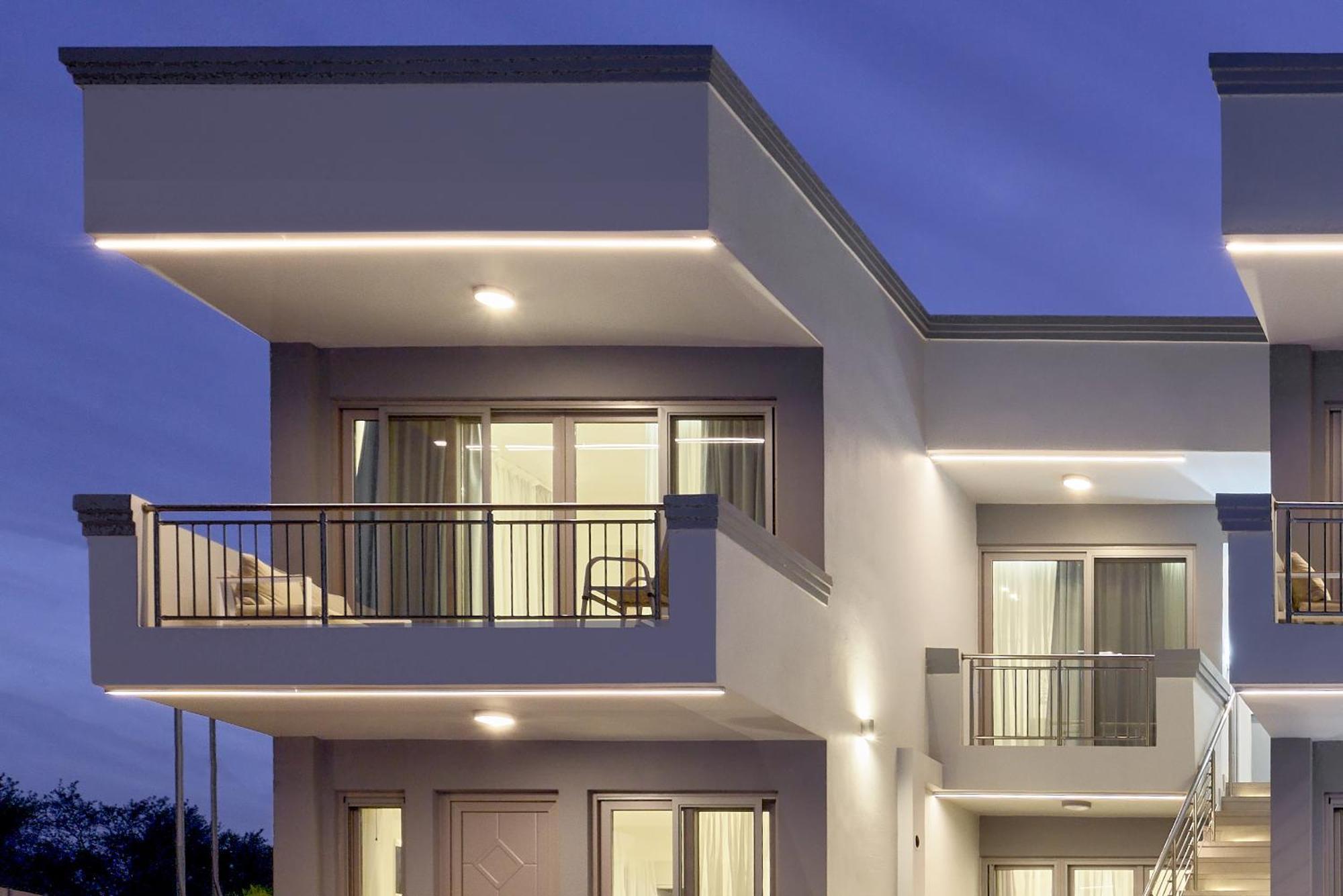 New Cozy In Crete Coast With Pool And Dining Area Magnisia