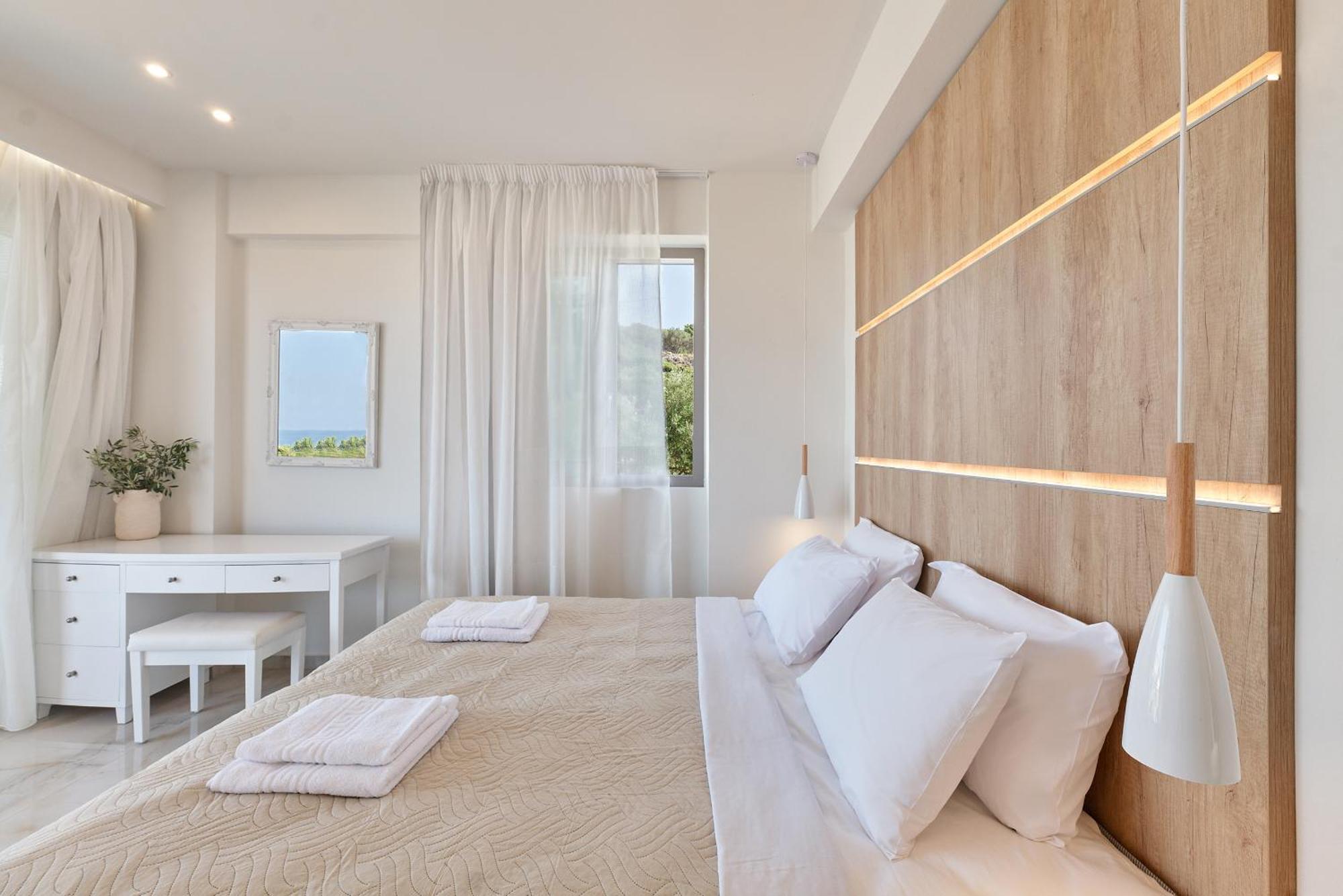 New Cozy In Crete Coast With Pool And Dining Area * Magnisia