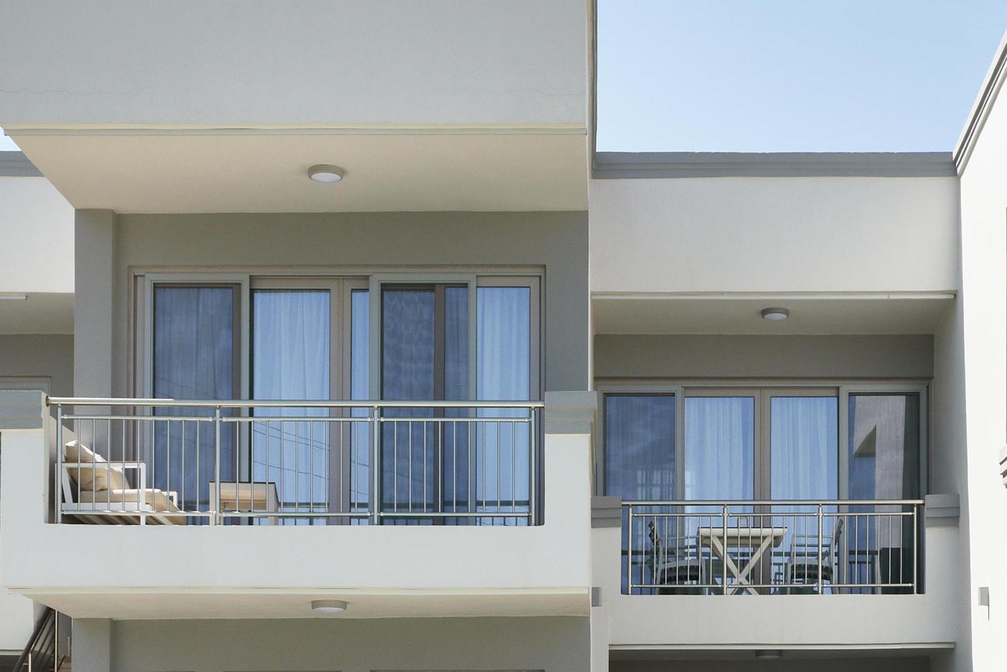 Apartment New Cozy In Crete Coast With Pool And Dining Area Magnisia