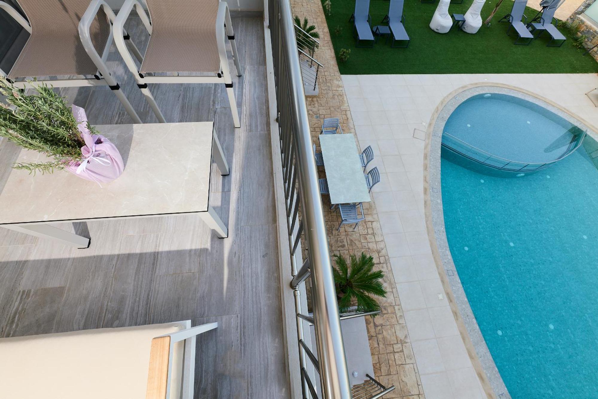 Apartment New Cozy In Crete Coast With Pool And Dining Area *